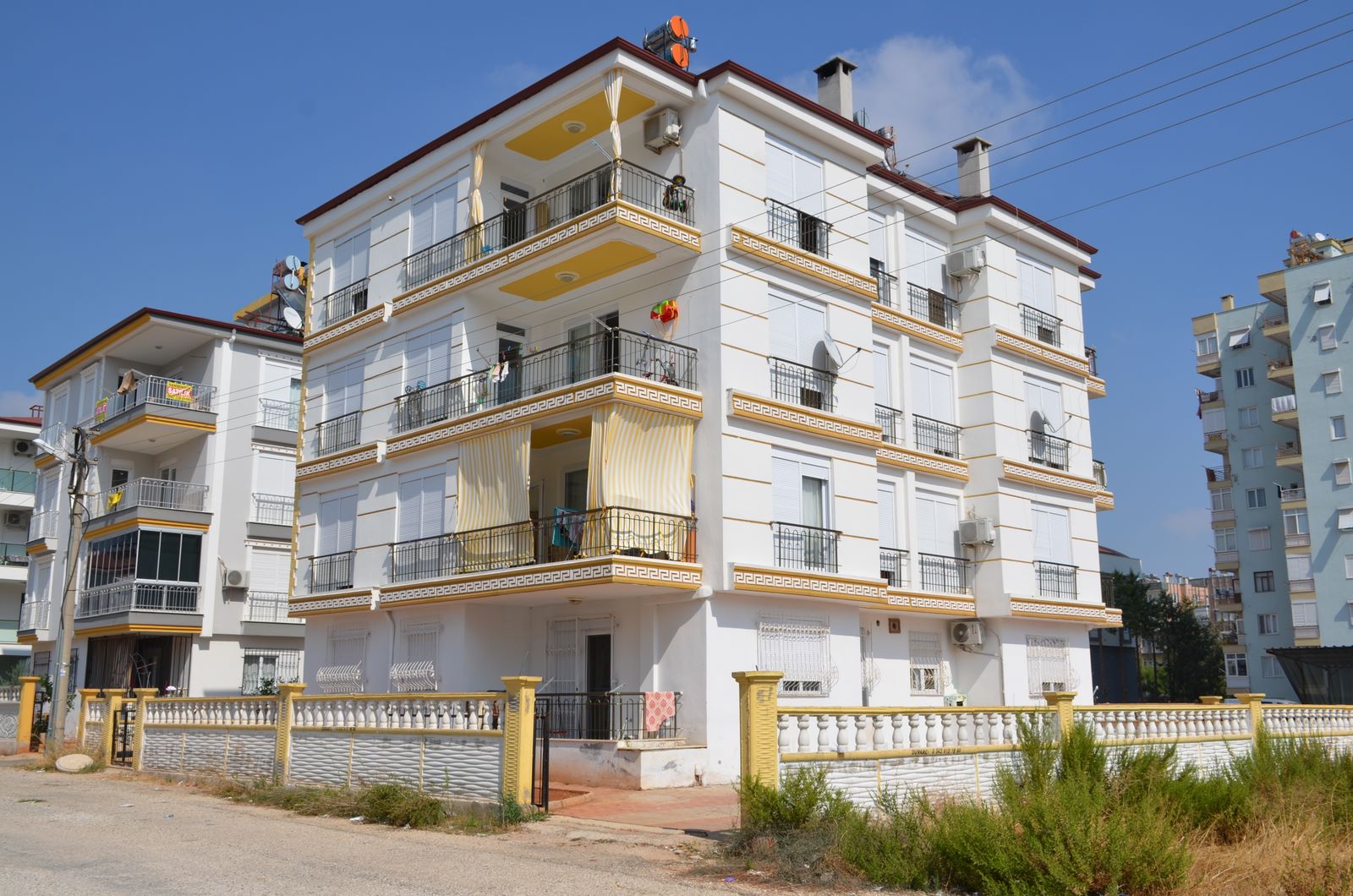 Aydemir 7 Apartmanı